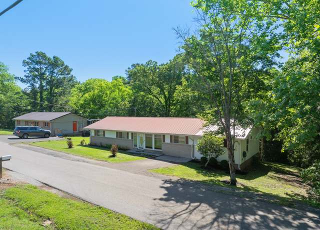Property at 53 Elm St, Decaturville, TN 38329, 4 beds, 2 baths