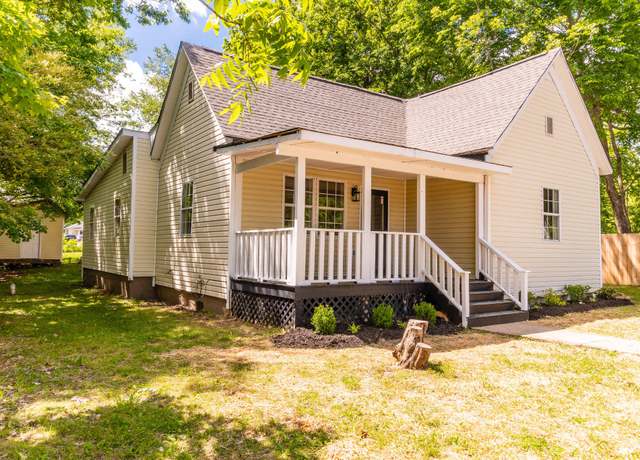 Property at 314 Magnolia St, La Fayette, GA 30728, 3 beds, 2 baths