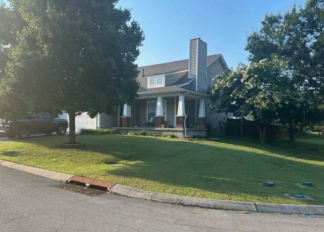 Property at 2102 Erin Ln, Mount Juliet, TN 37122, 3 beds, 2.5 baths