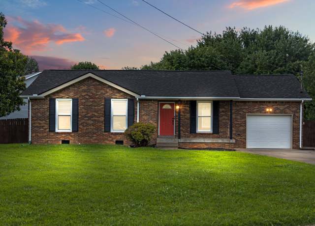 Property at 1200 Tobacco Rd, Clarksville, TN 37042, 3 beds, 2 baths