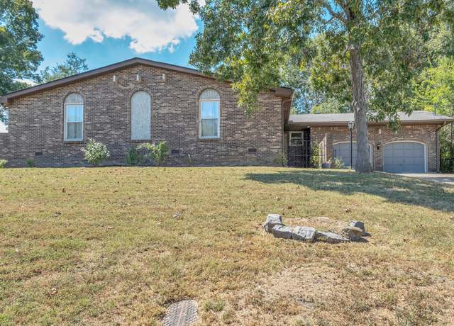 Property at 3808 Anderson Rd, Nashville, TN 37217, 3 beds, 2 baths