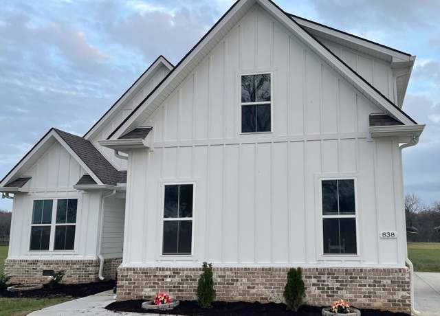 Property at 838 Longview Rd, Shelbyville, TN 37160, 5 beds, 4 baths