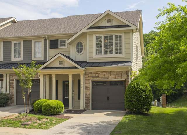 Property at 1040 Woodbury Falls Dr, Nashville, TN 37221, 2 beds, 2.5 baths