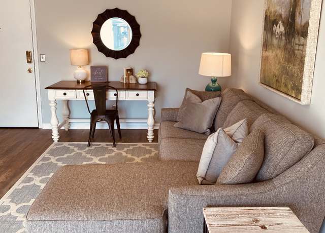 Property at 613 Hillsboro Rd Unit D27, Franklin, TN 37064, 2 beds, 1 bath
