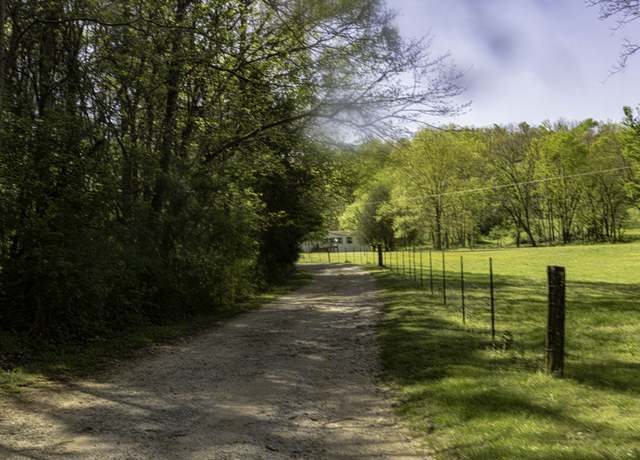 Property at 1657 Terrapin Branch Rd, Mount Pleasant, TN 38474, 3 beds, 2 baths