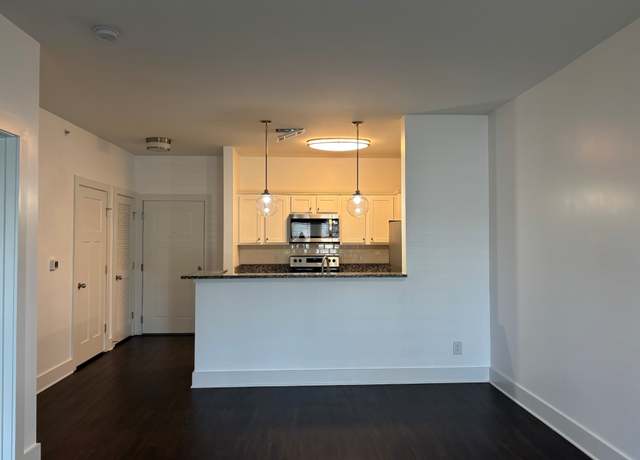 Property at 934 Governors Ct #304, Antioch, TN 37013, 1 bed, 1 bath