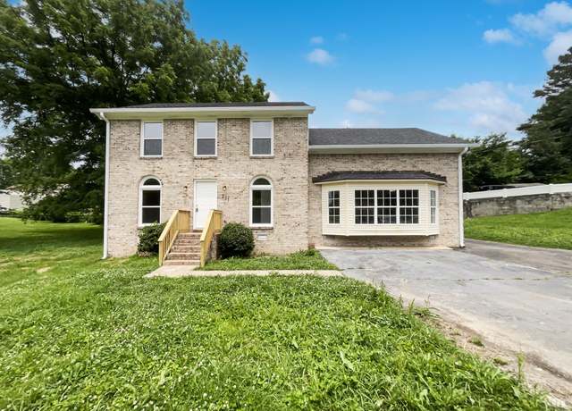 Property at 211 Pinehurst Dr, Columbia, TN 38401, 4 beds, 3.5 baths