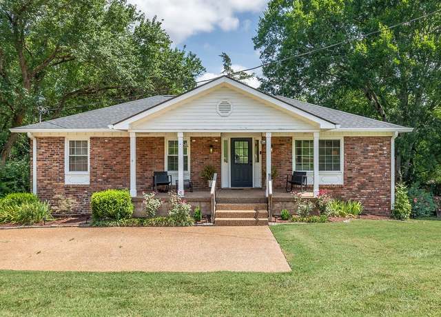 Property at 1164 Brookside Dr, Franklin, TN 37069, 4 beds, 3 baths