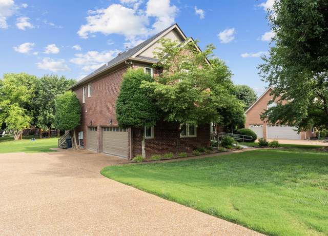 Property at 4016 Brandywine Pointe Blvd, Old Hickory, TN 37138, 4 beds, 2.5 baths