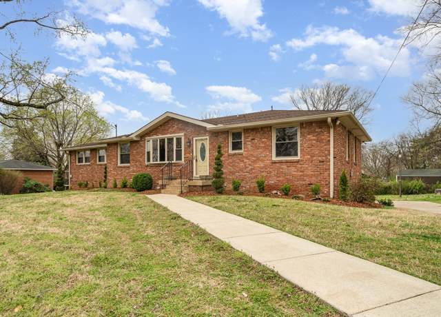 Property at 905 Crownhill Dr, Nashville, TN 37217, 3 beds, 2 baths
