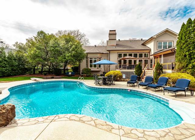 Property at 651 Post Oak Cir, Brentwood, TN 37027, 4 beds, 4.5 baths