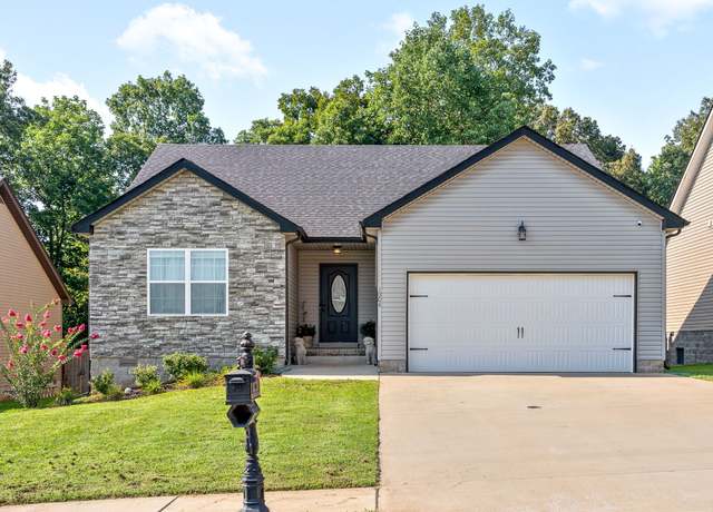 Property at 1804 Rains Rd, Clarksville, TN 37042, 3 beds, 2 baths