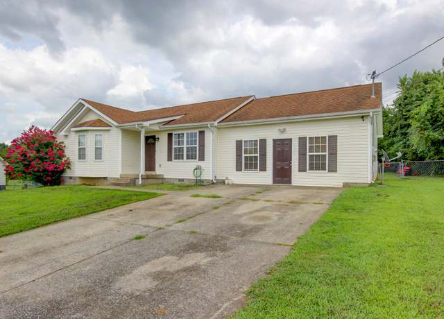Property at 102 Bowers Ct, Oak Grove, KY 42262, 3 beds, 2 baths