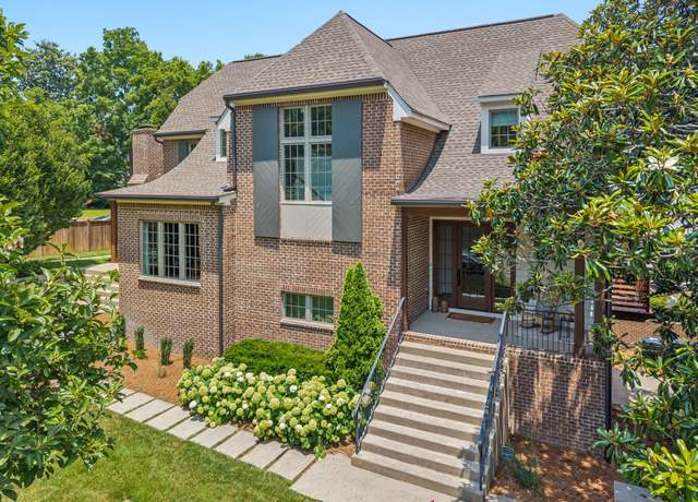Property at 2401 Sterling Rd, Nashville, TN 37215, 4 beds, 4 baths