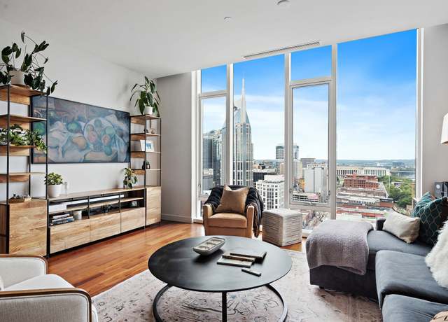 Property at 160 2nd Ave S #1903, Nashville, TN 37201, 1 bed, 1.5 baths