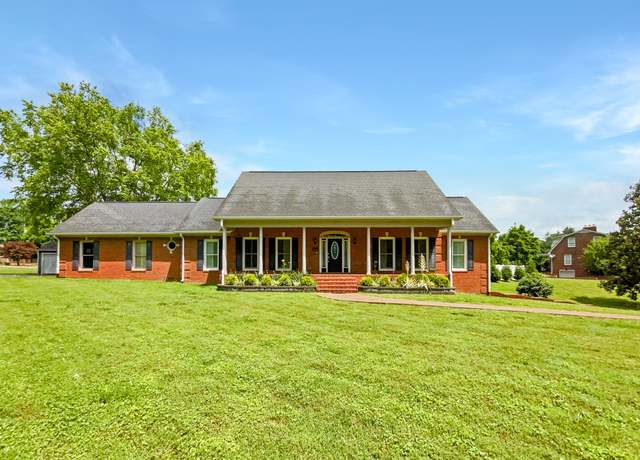 Property at 3556 Forest Park Rd, Springfield, TN 37172, 4 beds, 4.5 baths