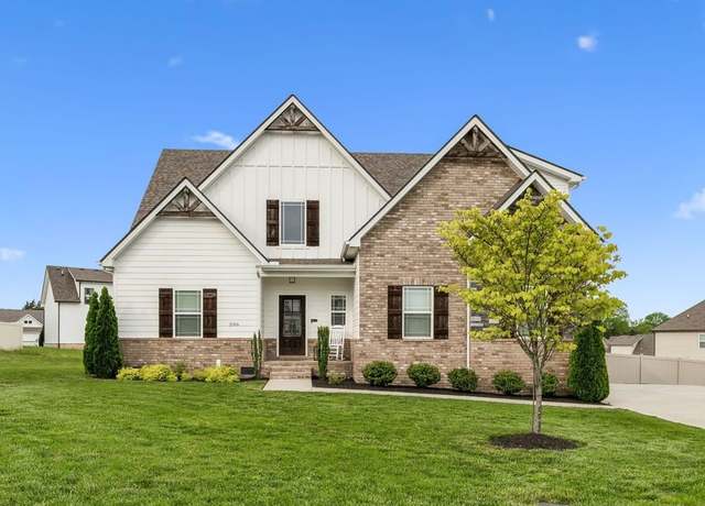 Property at 206 Finch Dr, La Vergne, TN 37086, 3 beds, 2.5 baths