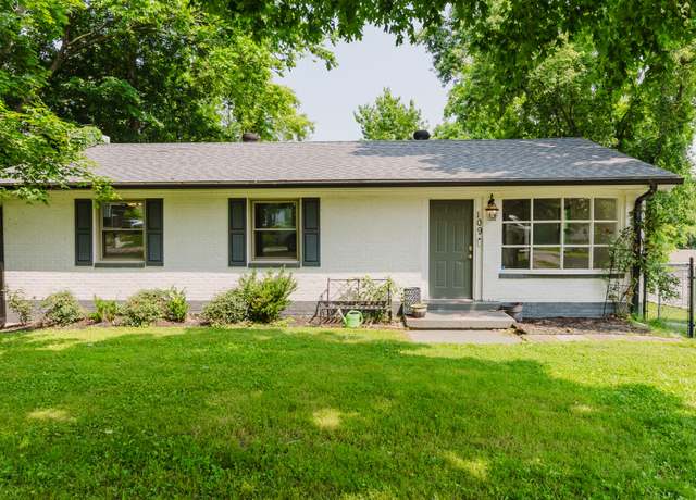 Property at 109 Hobbs Dr, Columbia, TN 38401, 4 beds, 3 baths