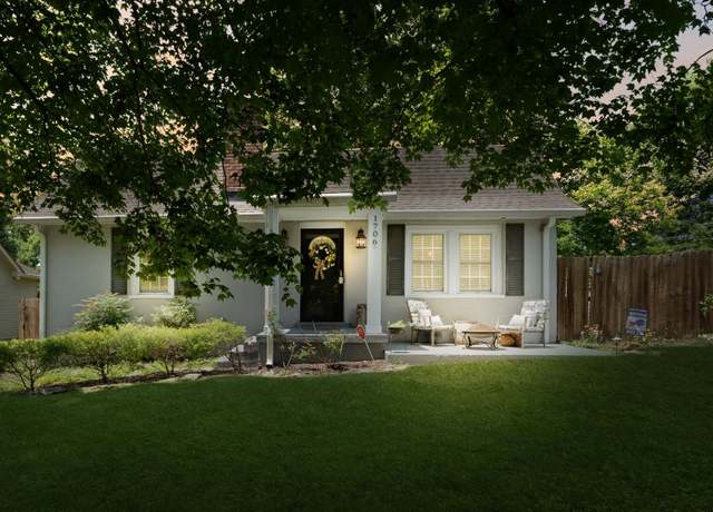 Property at 1706 Northview Ave, Nashville, TN 37216, 3 beds, 2 baths