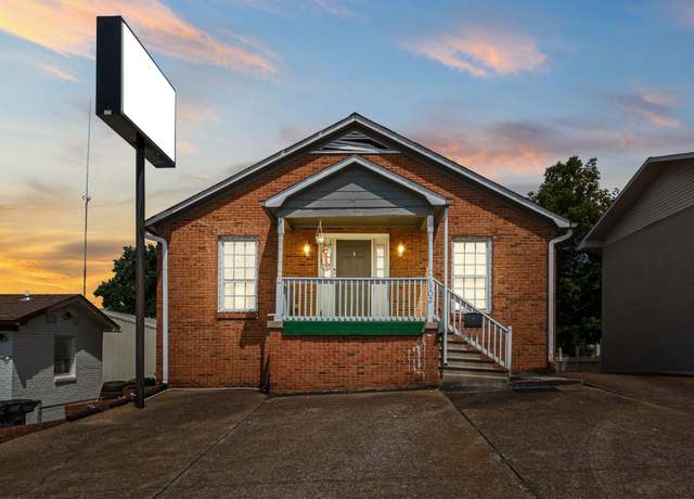 Property at 1503 Carmack Blvd, Columbia, TN 38401, 3 beds, 2.5 baths