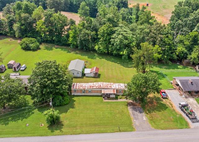 Property at 39 Hilltop Rd, Fayetteville, TN 37334, 2 beds, 2 baths