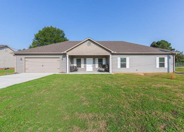 Property at 177 Charles Latham Dr, Jackson, TN 38301, 3 beds, 2 baths