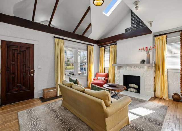 Property at 1062 Zophi St, Nashville, TN 37216, 3 beds, 2.5 baths