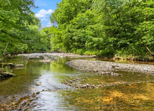 Property at 42 E Oneal Rd, Adolphus, KY 42120