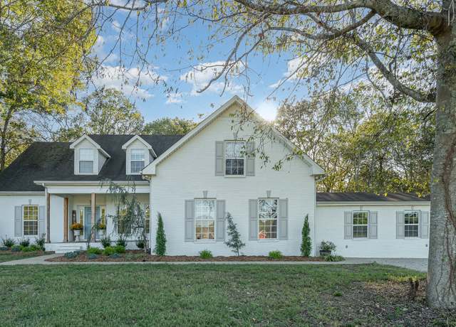 Property at 3875 Rockdale Fellowship Rd, Mount Juliet, TN 37122, 3 beds, 3.5 baths