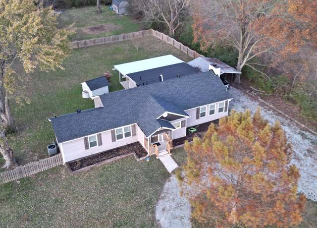Property at 140 Dunn Fall River Rd, Leoma, TN 38468, 3 beds, 2.5 baths