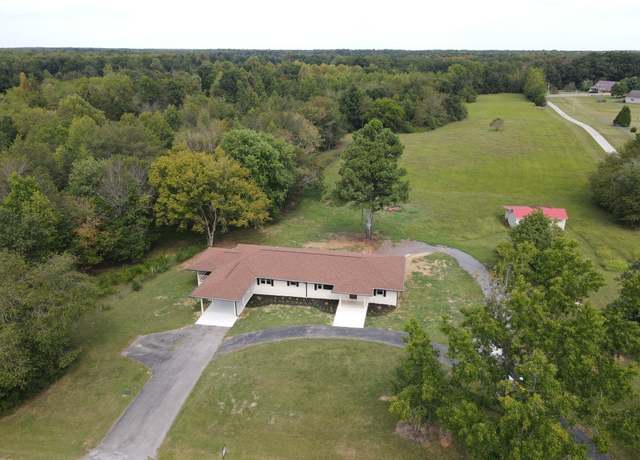 Property at 3786 Gnat Hill Rd, Manchester, TN 37355, 4 beds, 3 baths