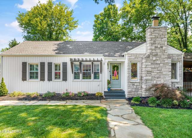 Property at 5008 NE Hedgewood Rd, Knoxville, TN 37918, 3 beds, 1 bath