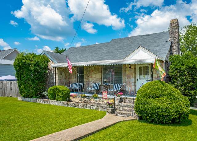 Property at 2001 Tombras Ave, Chattanooga, TN 37412, 3 beds, 2 baths