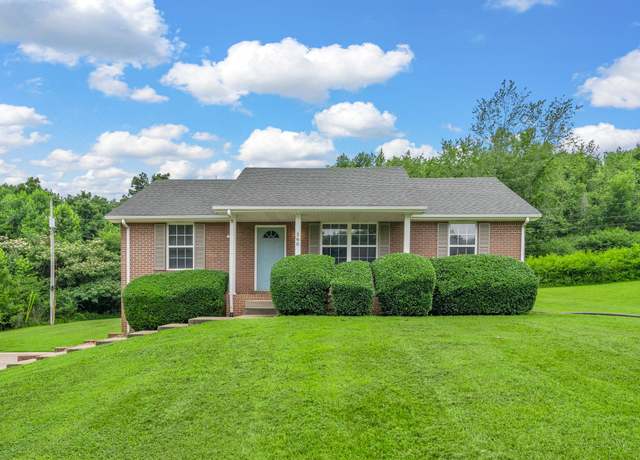 Property at 160 Welch Rd, Clarksville, TN 37043, 3 beds, 2 baths