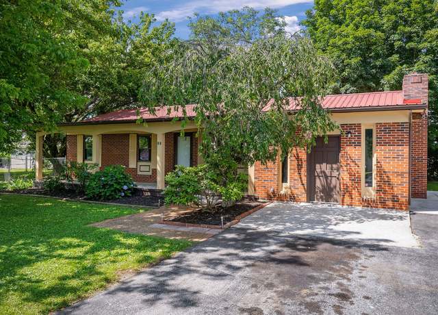 Property at 46 Plateau Firetower Rd, Crossville, TN 38571, 4 beds, 1.5 baths