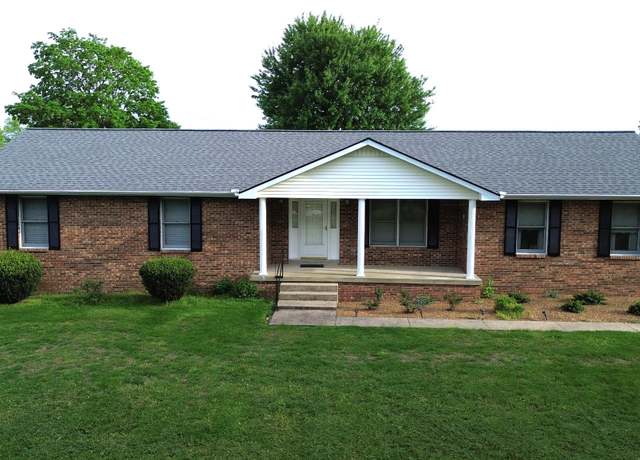 Property at 255 Douglas Ln, Gallatin, TN 37066, 3 beds, 2 baths