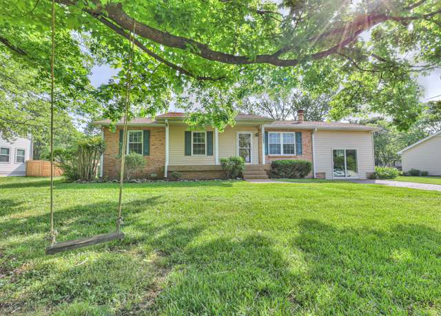 Property at 1007 Dortch Ln, Nolensville, TN 37135, 3 beds, 2 baths