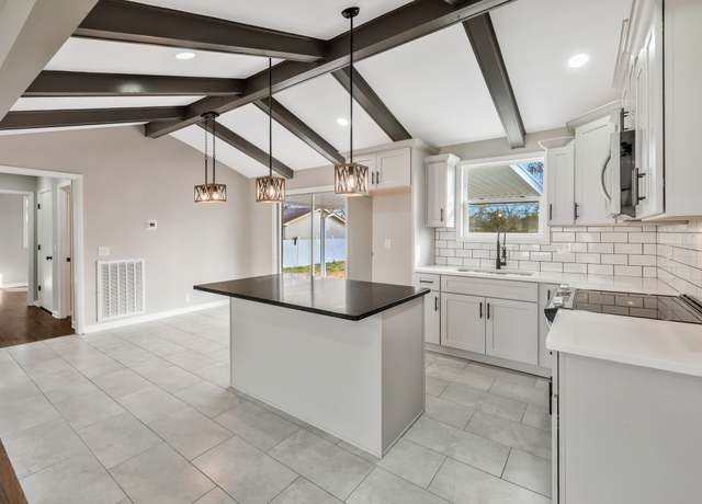 Property at 4024 Ames Dr, Nashville, TN 37218, 4 beds, 2 baths