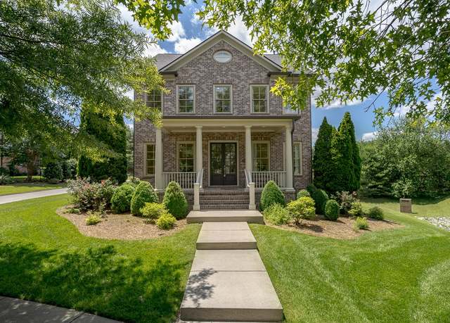 Property at 1012 Berkley Dr, Brentwood, TN 37027, 4 beds, 3.5 baths