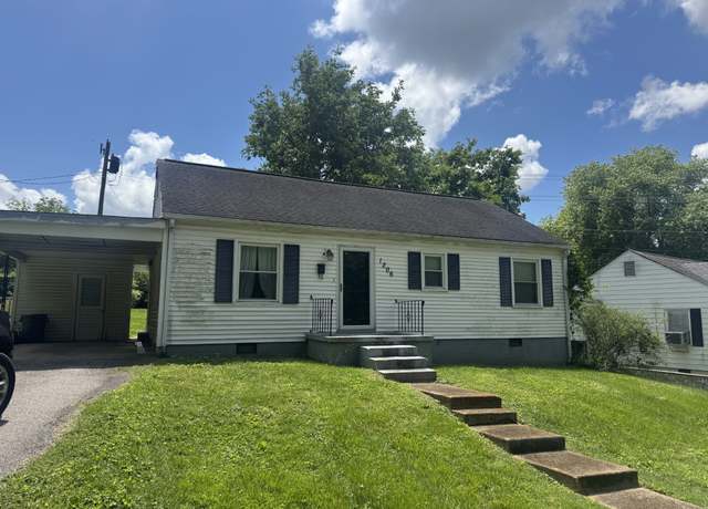Property at 1206 Talley Dr, Clarksville, TN 37040, 3 beds, 1 bath