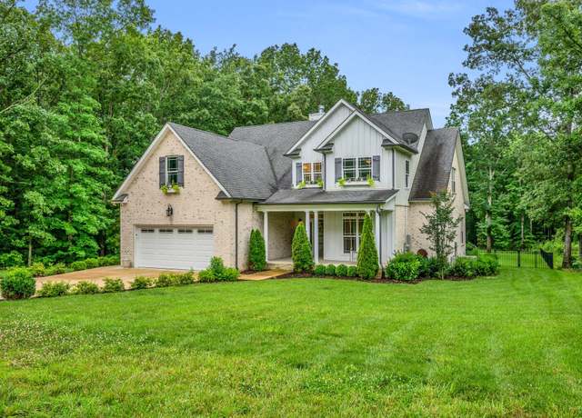 Property at 7609 Horn Tavern Rd, Fairview, TN 37062, 4 beds, 3.5 baths