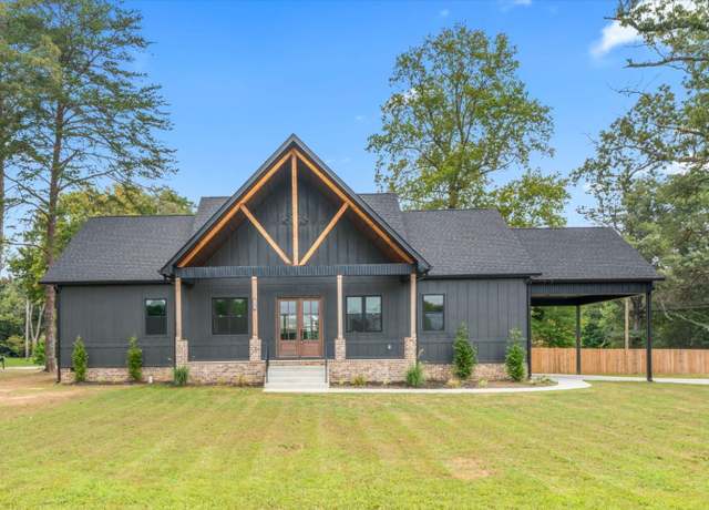 Property at 1601 Old Estill Springs Rd, Tullahoma, TN 37388, 3 beds, 2.5 baths