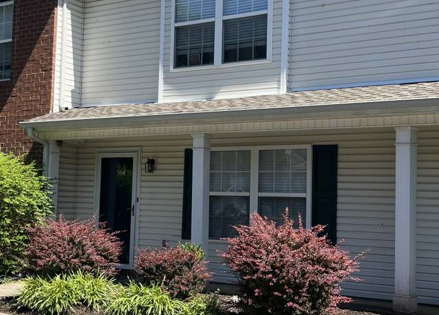 Property at 304 Shoshone Pl, Murfreesboro, TN 37128, 2 beds, 2.5 baths