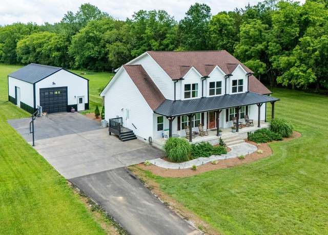 Property at 1675 Walnut Hill Rd, Lebanon, TN 37090, 4 beds, 3.5 baths