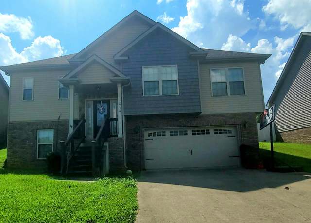 Property at 1912 Bell Chase Way, Clarksville, TN 37040, 4 beds, 3 baths