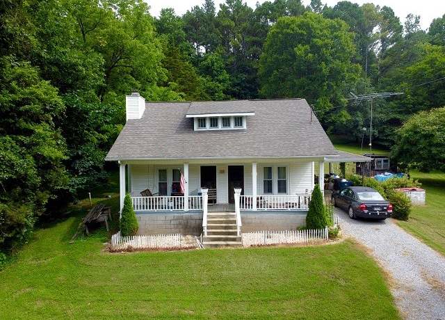 Property at 301 Red Tuttle Rd, Bethpage, TN 37022, 3 beds, 2 baths