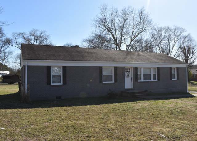 Property at 107 Skelley Ln, Columbia, TN 38401, 3 beds, 1 bath