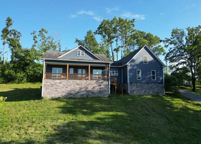 Property at 1234 Cliff Amos Rd, Spring Hill, TN 37174, 3 beds, 3.5 baths