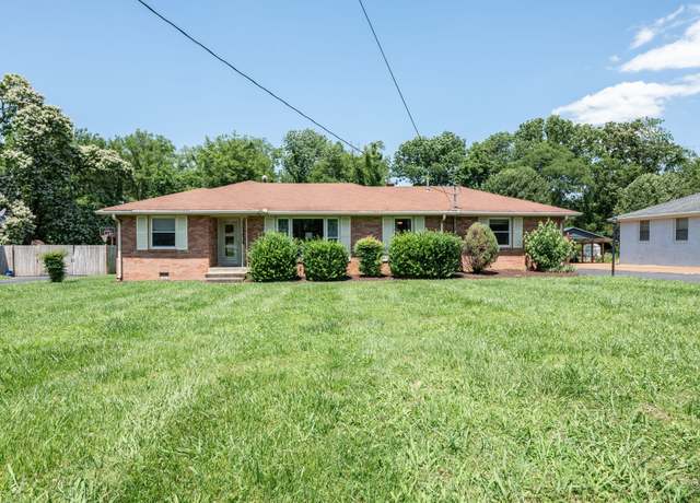 Property at 1619 Edgewood Dr, Lebanon, TN 37087, 4 beds, 3 baths