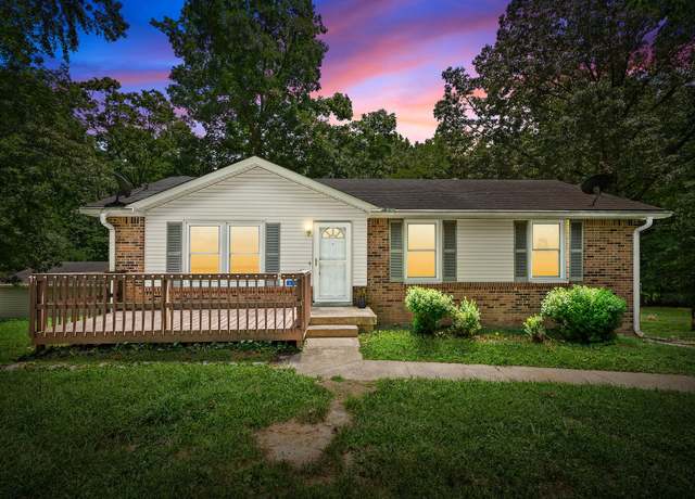 Property at 1852 Mimi Rd, Clarksville, TN 37040, 3 beds, 1.5 baths